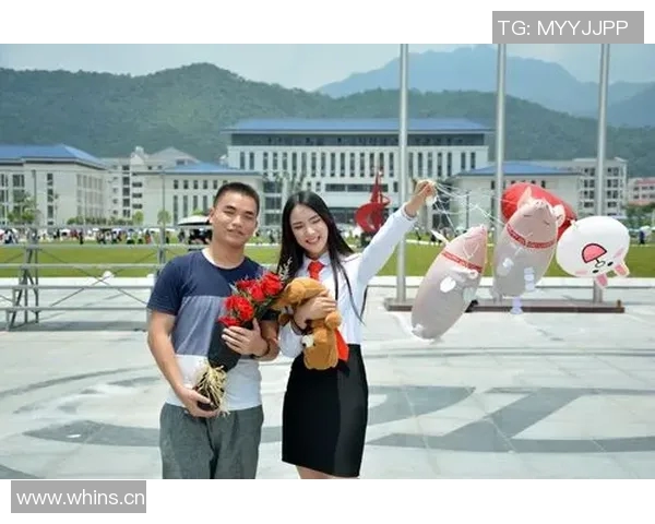 与杨军畅谈足球生涯的点滴回忆与成长历程
